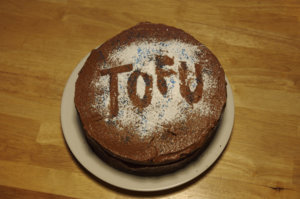 chocolate_tofu_cake.lrg.jpeg